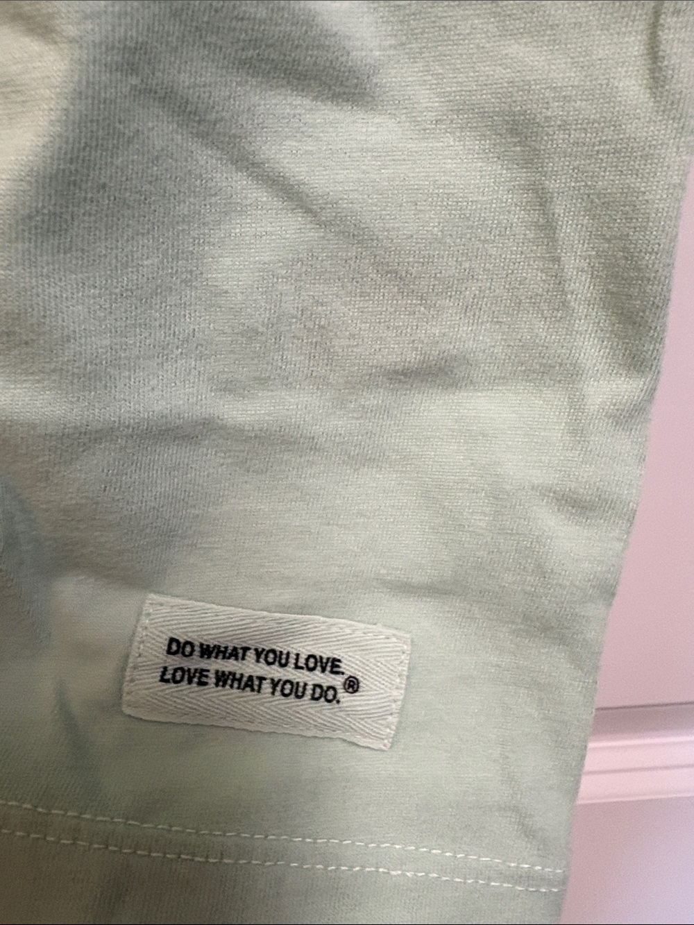 NWT Life Is Good ‘Either You Love Dogs or You're Wrong’ Short Sleeve Tee - Picture 9 of 13